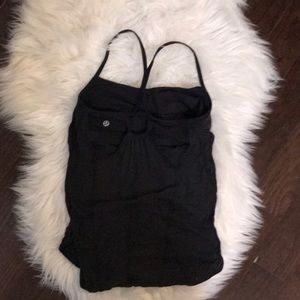 Lululemon singlet over built in bra